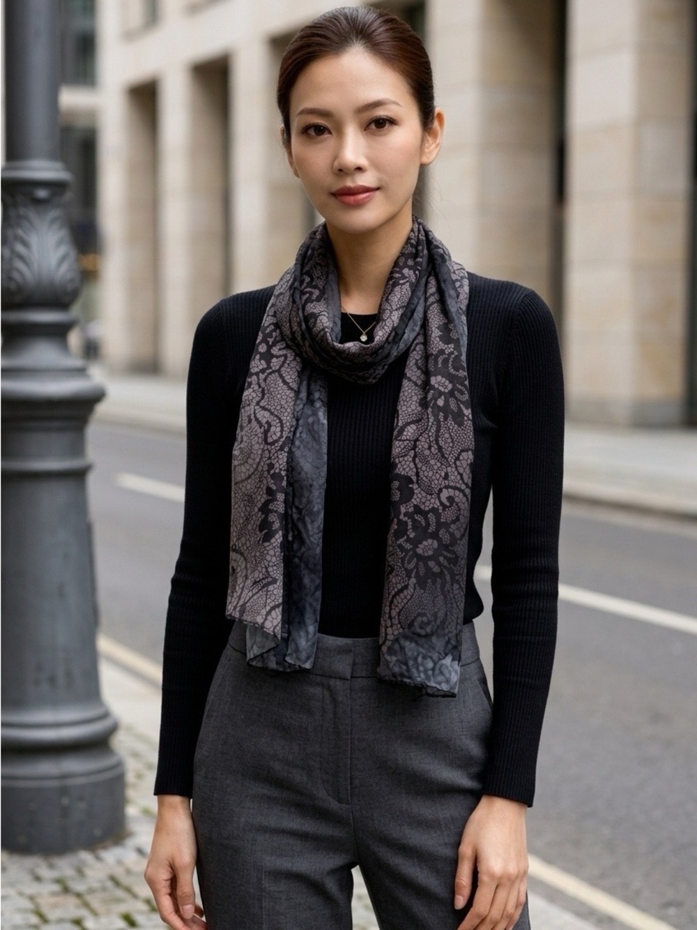 2044 - Elegant Black Lace-Pattern Women's Scarf